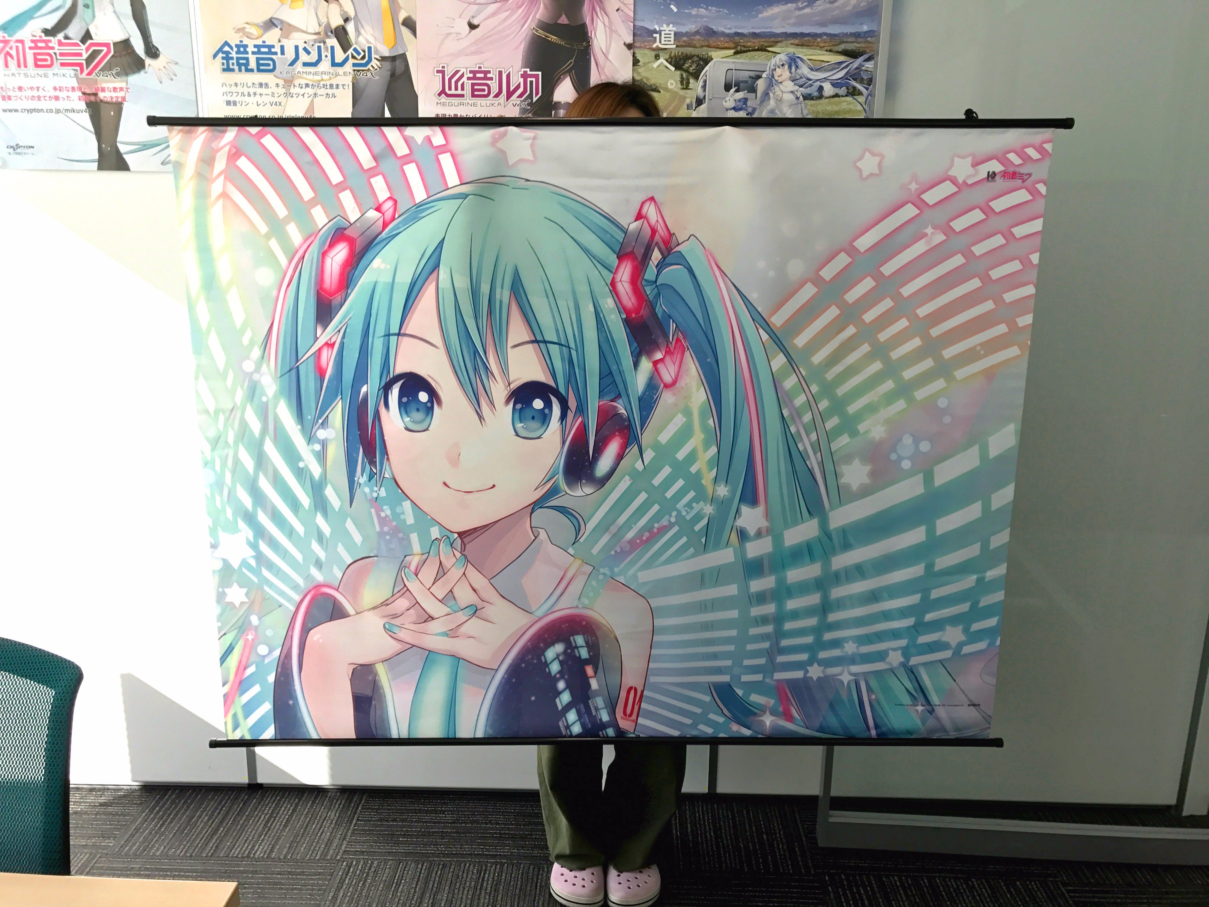 初音ミク 10周年 10th タペストリー 海外限定 貴重 初音ミク 10th Anniversary B2タペストリー