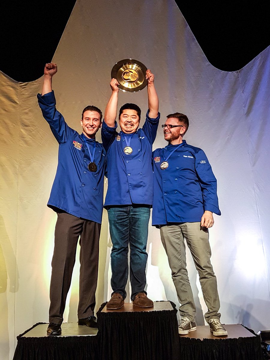 GKitchenParty's tweet image. #GMPVictoria Podium
🥇@ChefAlexChen
🥈Rob Cassels
🥉Ryan Zuvich