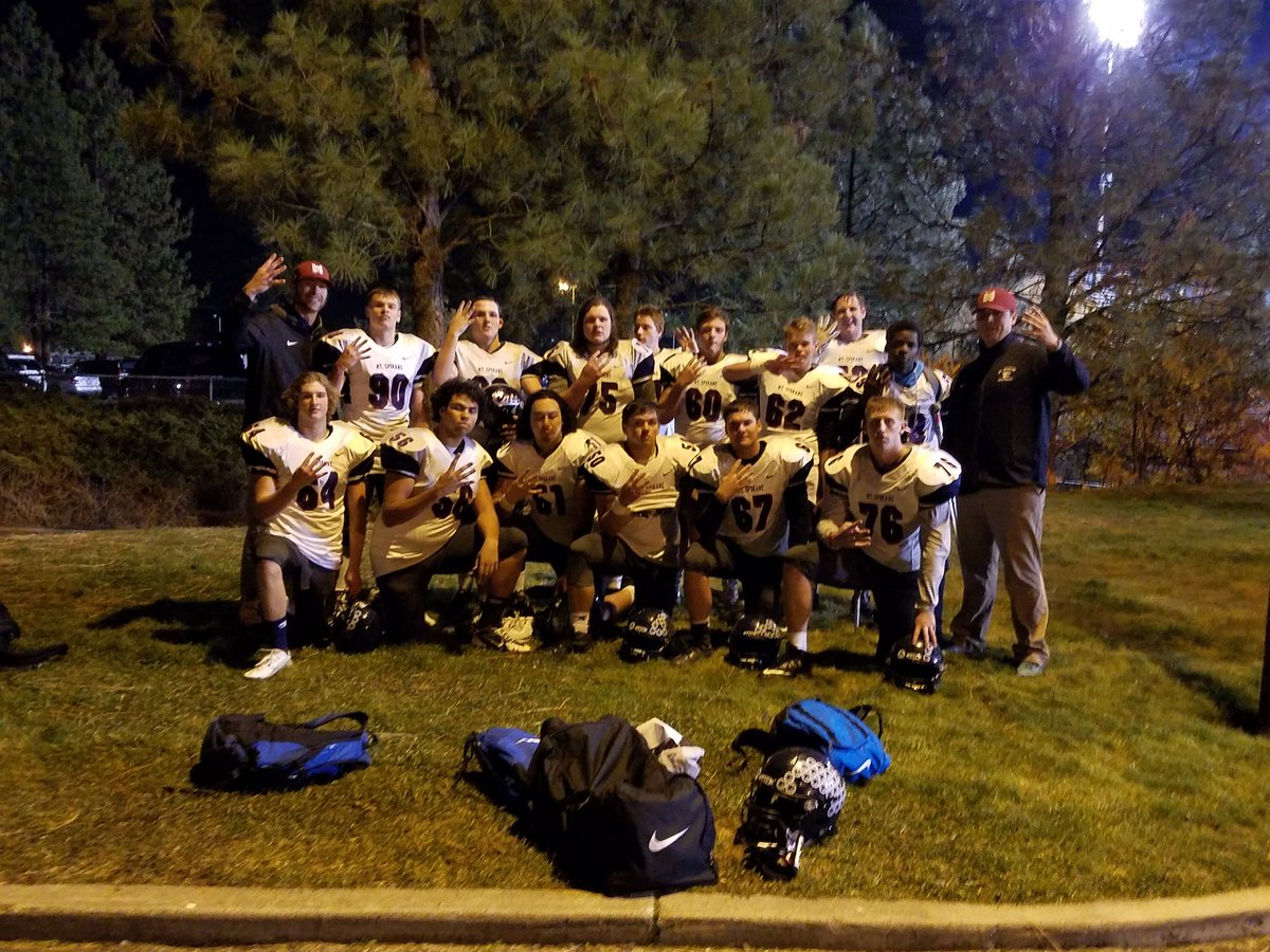 CoachWhite49's tweet photo. Champs. https://t.co/FXd3xAgLf1