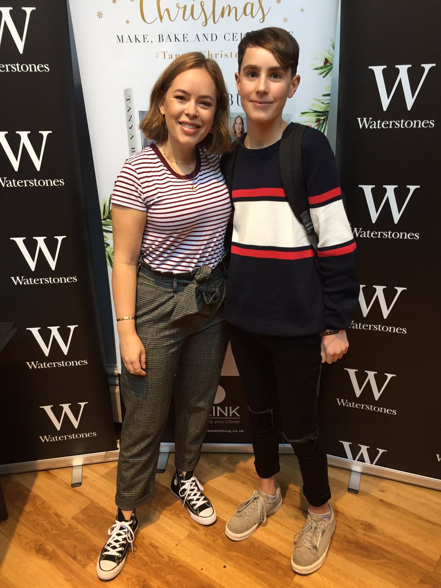 Tanyaburr Hashtag Pa Twitter