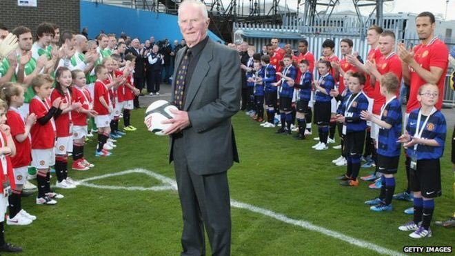 Happy 85th birthday to the \Hero of Munich\ Harry Gregg 