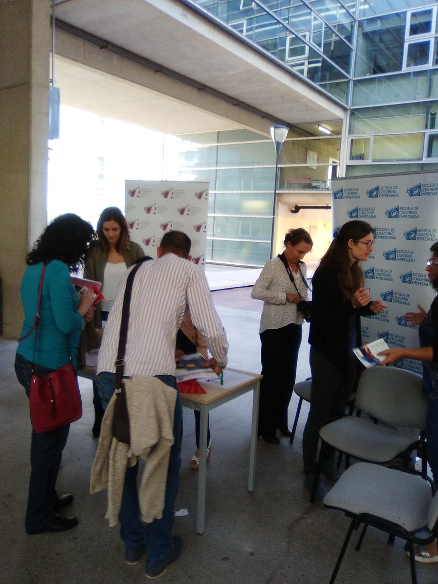 APROCORM's tweet photo. #coaching #accion #demos @APROCORM  @EconomicasUMU #diape17 #emprendedores @tucoachdempresa https://t.co/9WRibE9jn8