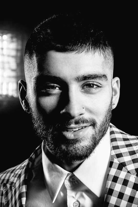 zaynmytalent's tweet photo. You are so special to me! I love you so much Zayn, thank you for being such an amazing man that you are @zaynmalik https://t.co/KEvijpy9kV