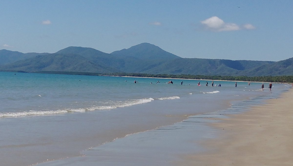 flossy_kaz's tweet photo. Blissful times in Port Douglas, loving the views &amp; the cocktails #portdouglas #northqueensland #cocktails #lovetheseviews #holidayfun https://t.co/qcl9BO9oRI