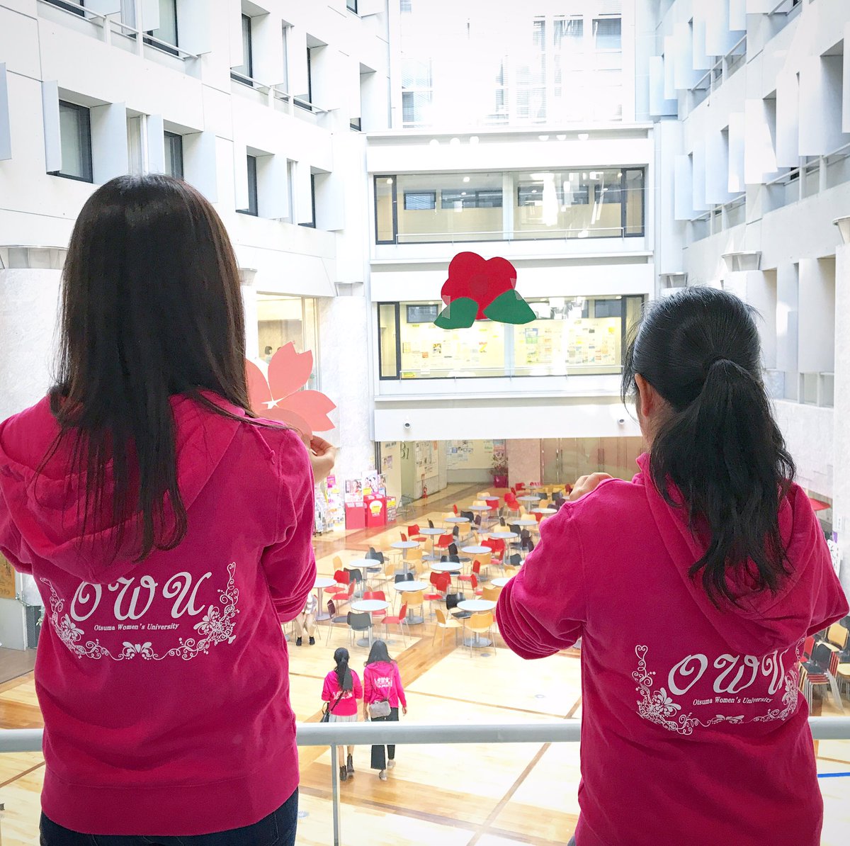 Uzivatel 大妻女子大学 Na Twitteru いよいよ明日開催です 大妻女子大 Owu 大妻祭 文化祭 あと1日 準備なう