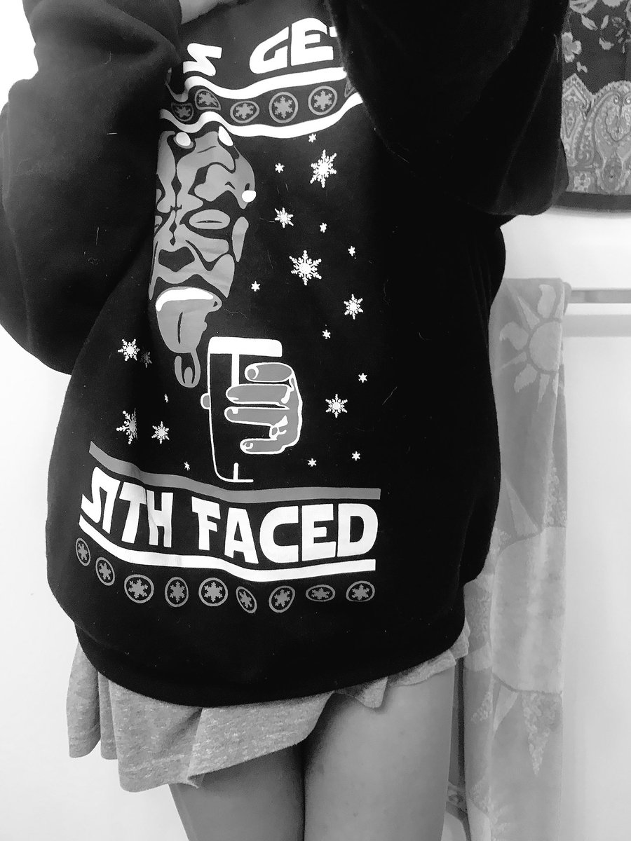 baseandra's tweet photo. #letsgetsithfaced https://t.co/XKXMqyeHlj