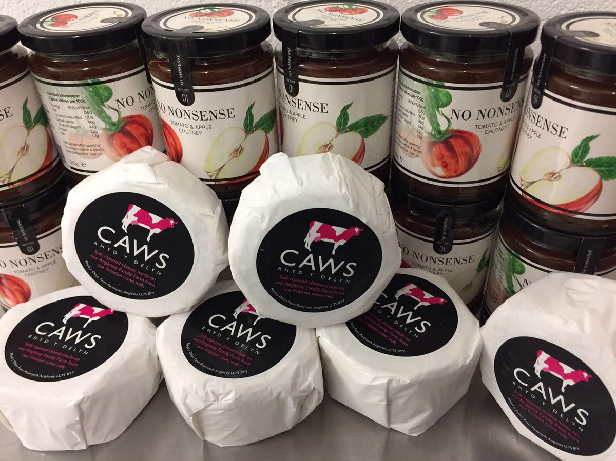 welshcheeseco's tweet photo. New in this week @nononsensefoods chutney and @cawsrhydydelyn -#cheese from #Anglesey #northwales perfect pairing. #welshcheese #wales https://t.co/oavbE5K5At