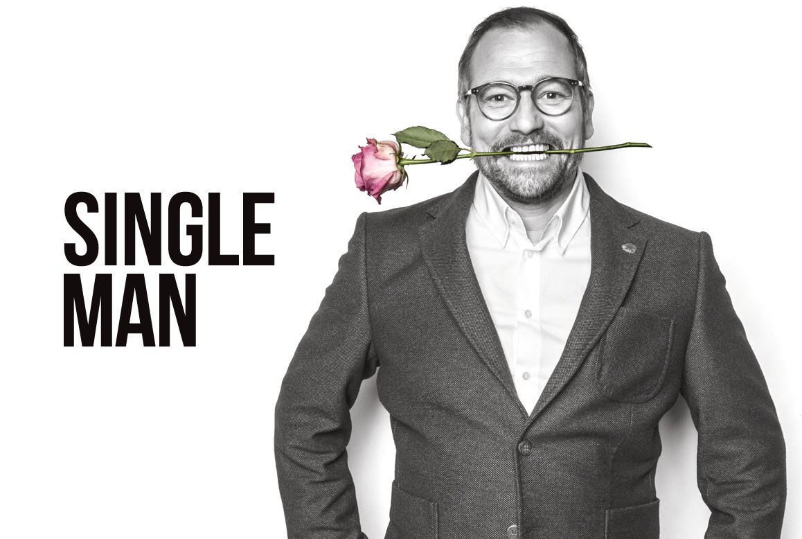press_mafra's tweet photo. @Playtvak_cz uvádí nový seriál Single Man s Markem Taclíkem. První díl má premiéru už v neděli 29. 10. 2017. https://t.co/ZcldqPMD94
