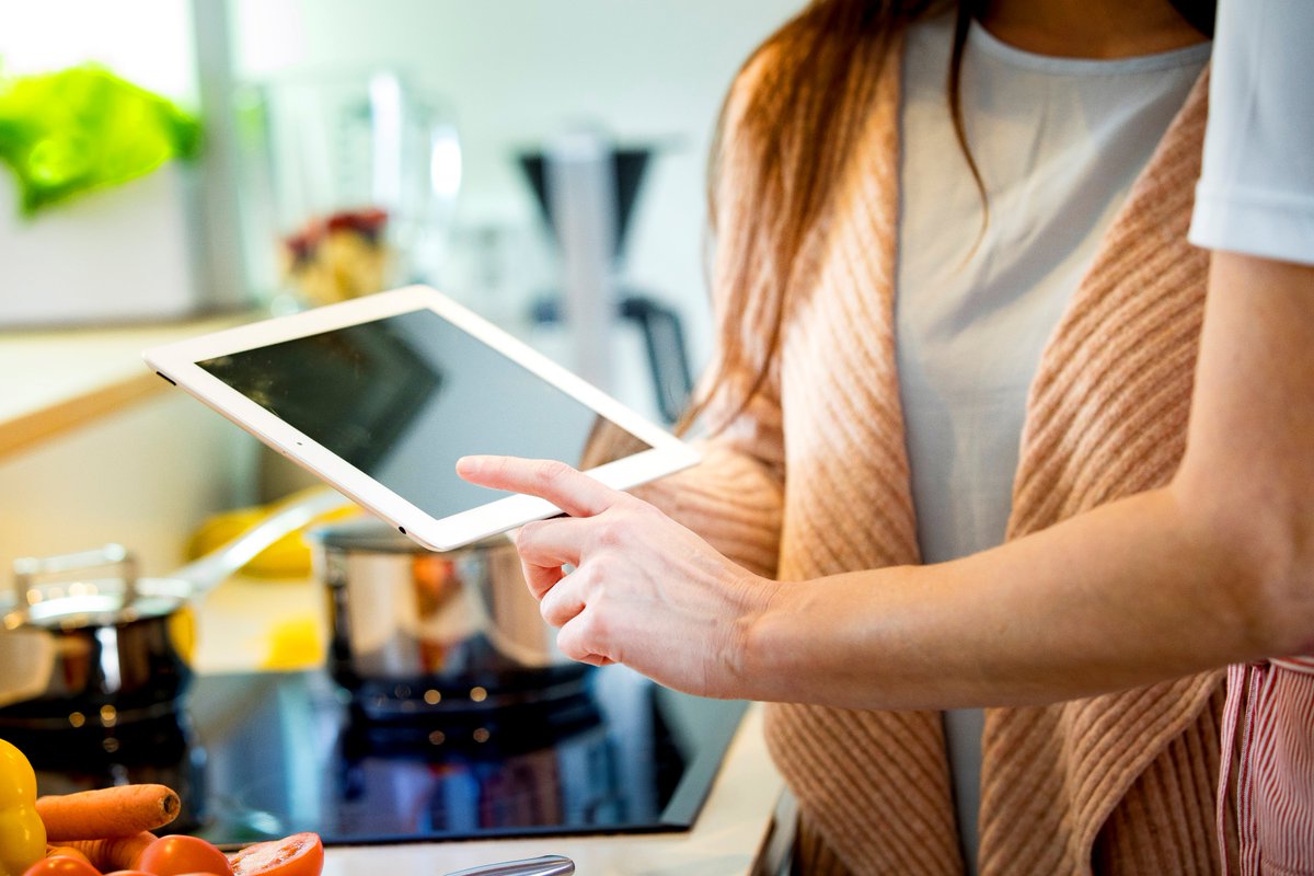 Tulevaisuudessa, ehkä 2020, sähkön vähittäismarkkinoiden data tallentuu Fingridin #datahub'iin. Hanke etenee  bit.ly/2zad0wW