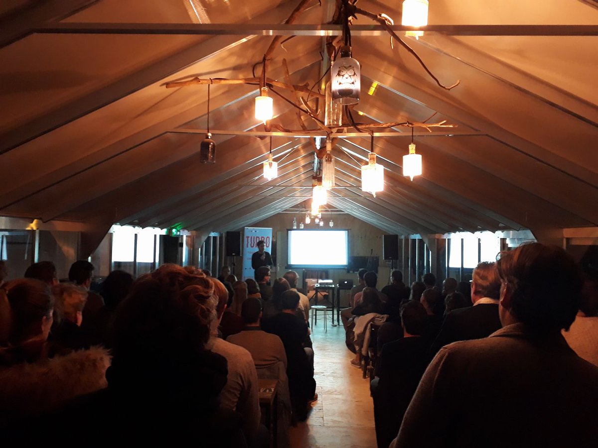 Grote opkomst gisteren, merci iedereen! #socialmedia <a href="/RobbertRM/">Robbert Meulemeester</a> <a href="/musketon/">Musketon</a> @hannes_bhc