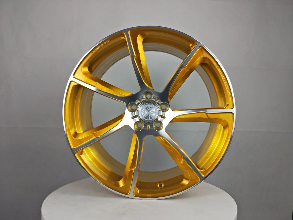 guxinxin's tweet photo. #FaceWheels 2-tone color
Do you like?
https://t.co/sY98zWjSEt
#tuningcars #customforged #sema2017 #essen2017 #TokyoMotorShow #FridayFeeling https://t.co/LSeJTwpeMh