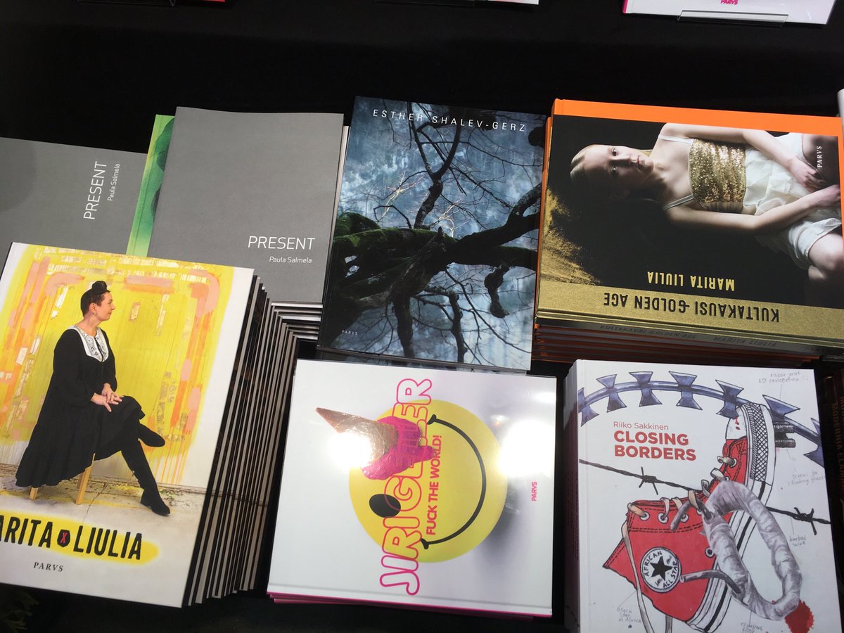 Parvsin osastolla (6e59) on kivoja kirjoja #kirjamessut