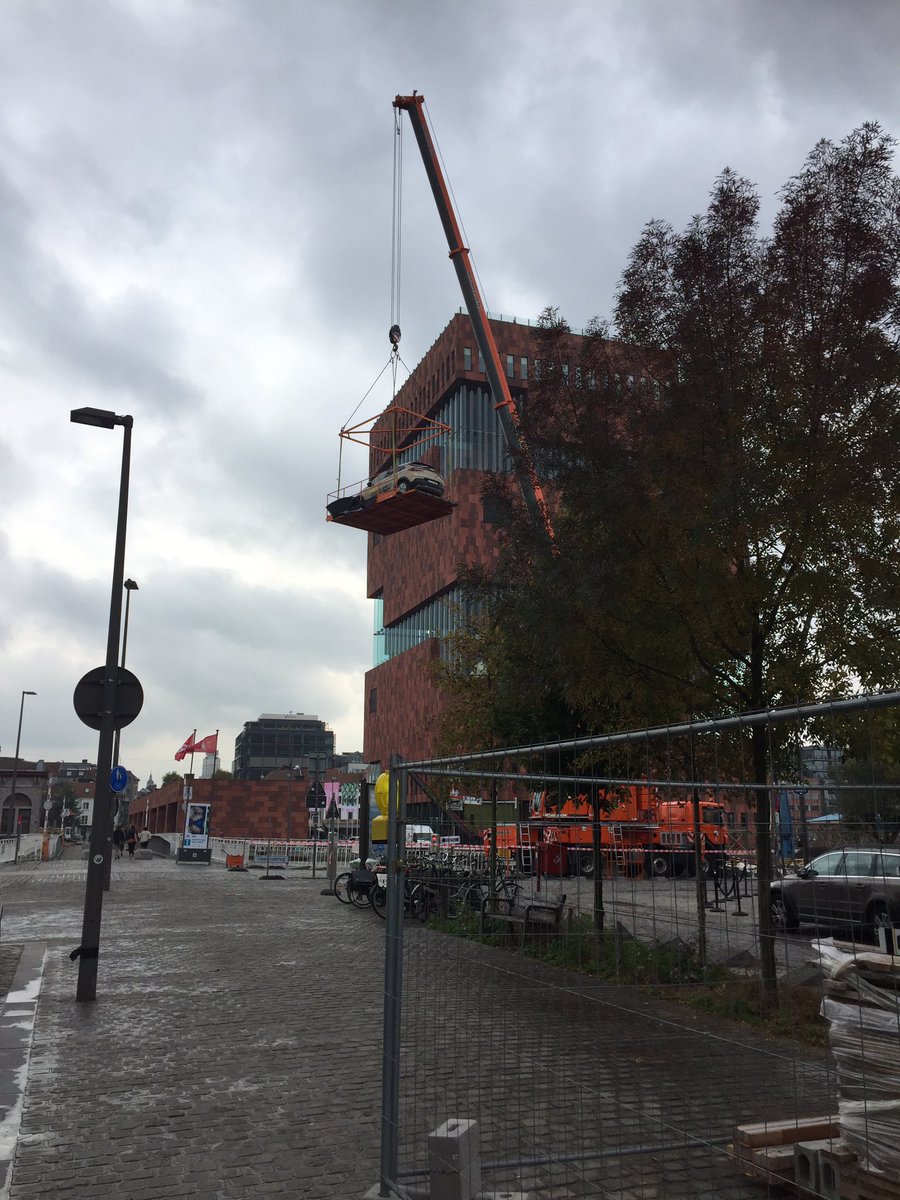 JespersTine's tweet photo. #parkereninantwerpen #oplossing #hoogendroog https://t.co/TkKb4aBhak