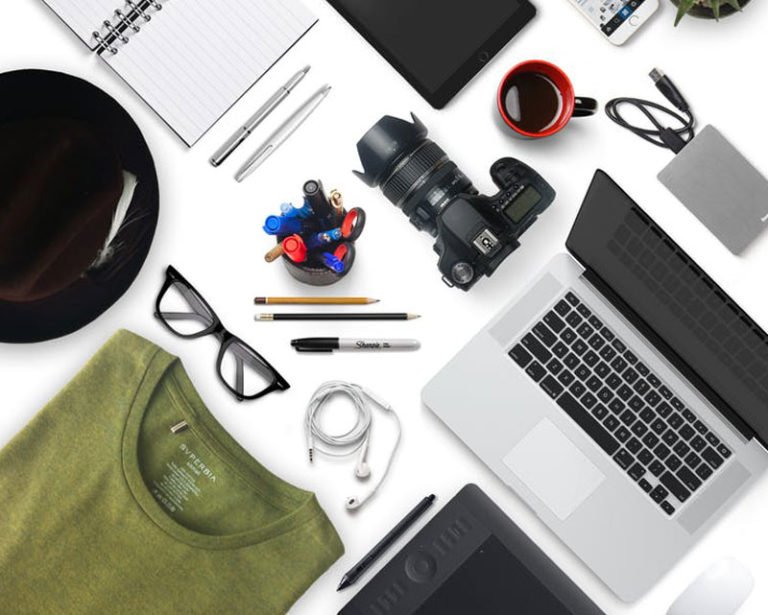 #Knolling: el arte de organizar las cosas perfectamente bit.ly/2yPoo0W #fotografía por <a href="/Jerom021/">Jerom Tomàs</a>