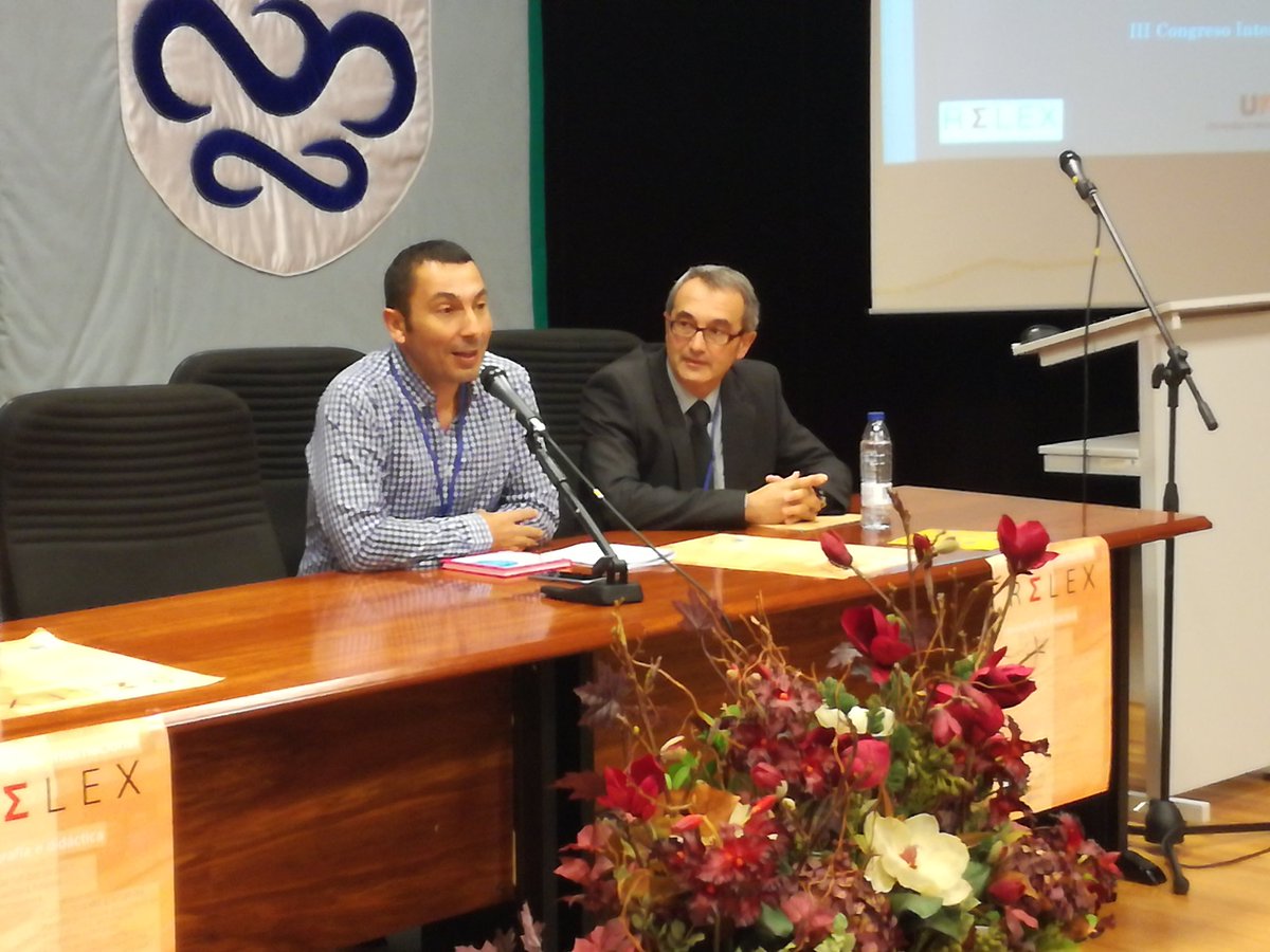 majodominguez13's tweet photo. @CValcrcel , copresidente del III Congreso de Relex, inaugura el tercer día de congreso con una plenaria de Cecilio Garrigs #RELEX3 https://t.co/Vm7BONecC3