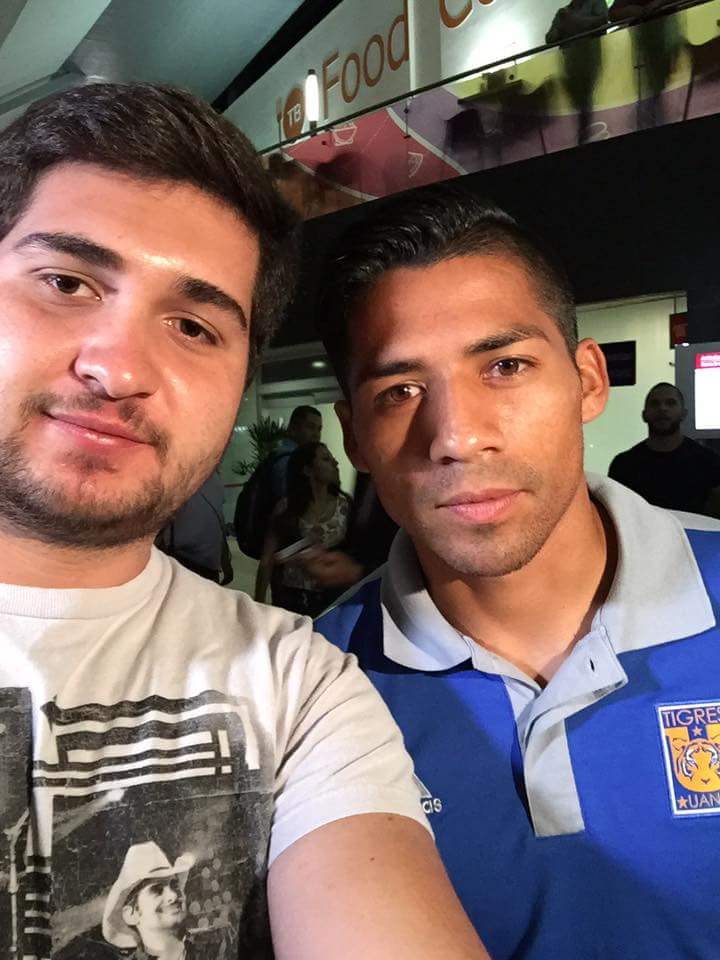 RazillaFC's tweet photo. Serio "Sánchez" Ortega
Discípulo de @JavierAquino7 viene al club aportando grandes definiciones en la delantera, gran jugador de cuidado. https://t.co/kJwrYnGV3p