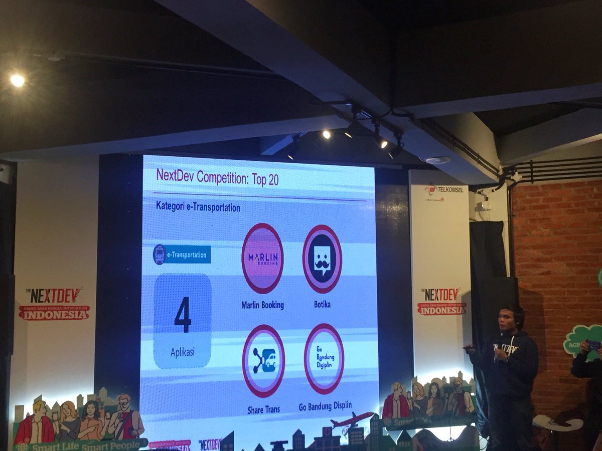 Telkomsel's tweet photo. Selamat kepada top 20 finalist #NextDevCompetition yang telah terpilih di #NextDev2017 . https://t.co/rULX8Ufycj