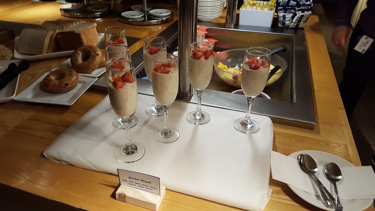 #teamleicestersquare #BBF today is Bircher Muesli😍 <a href="/LAhMostloved/">LAhMostloved</a> <a href="/londoncitypi/">London Central North</a> @R4chelMcKeeman