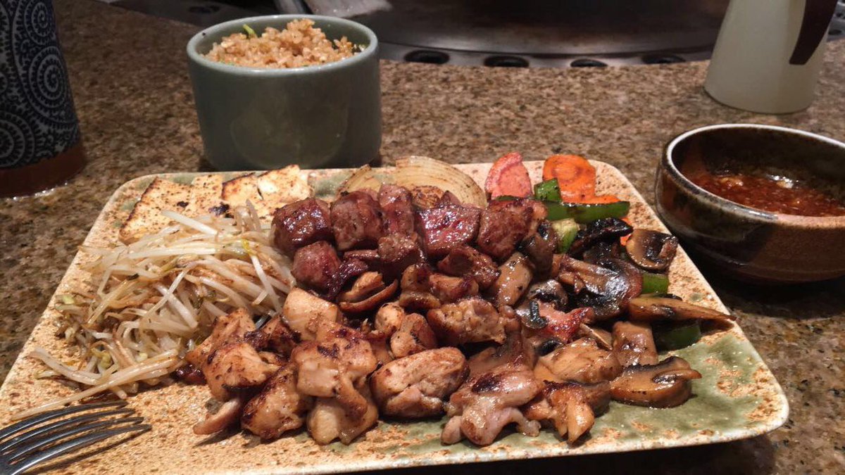 mcfaugie's tweet photo. As Ruby Santos put it, โTake me back to the island in the sea, for I hear a Japanese restaurant calling me.โ #mahalang https://t.co/kIAsykioo1
