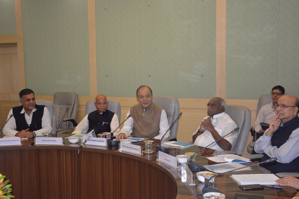 FinMinIndia's tweet image. FM @arunjaitley launching the full scale roll-out of mandatory use of PFMS implementation across all Central Sector Schemes of Govt of India