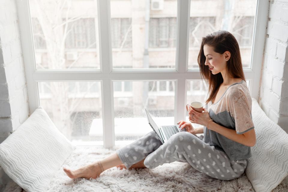 WebWork_Tracker's tweet photo. 😊Wearing comfortable clothes is a major factor!
Read more: https://t.co/5dz7xpxSMM @Forbes
#WebWorkTimeTracker #RemoteWork #Productivity https://t.co/OAQybHsWqp