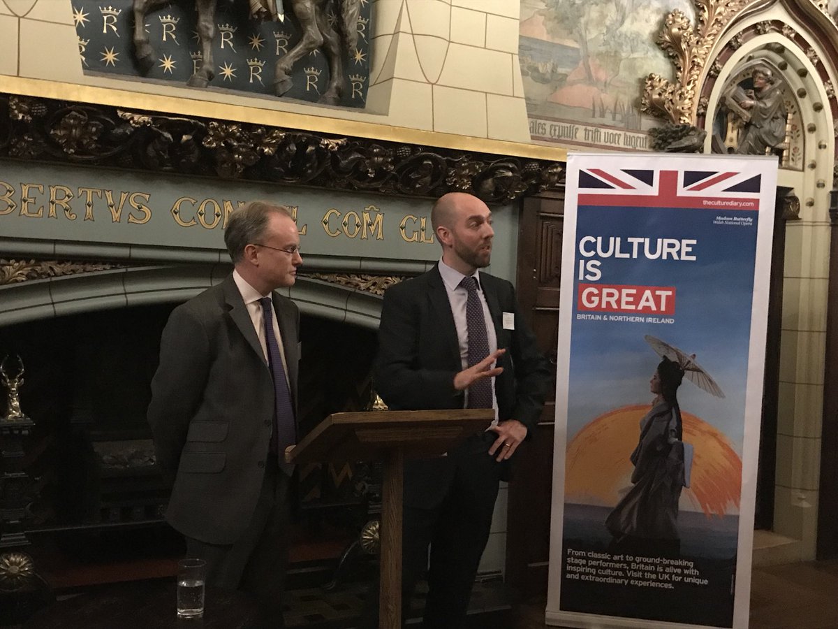 Great evening last night catching up with Cardiff comms folk as part of #ukarabscommsforum. Thanks to @UKGovWales for another top event