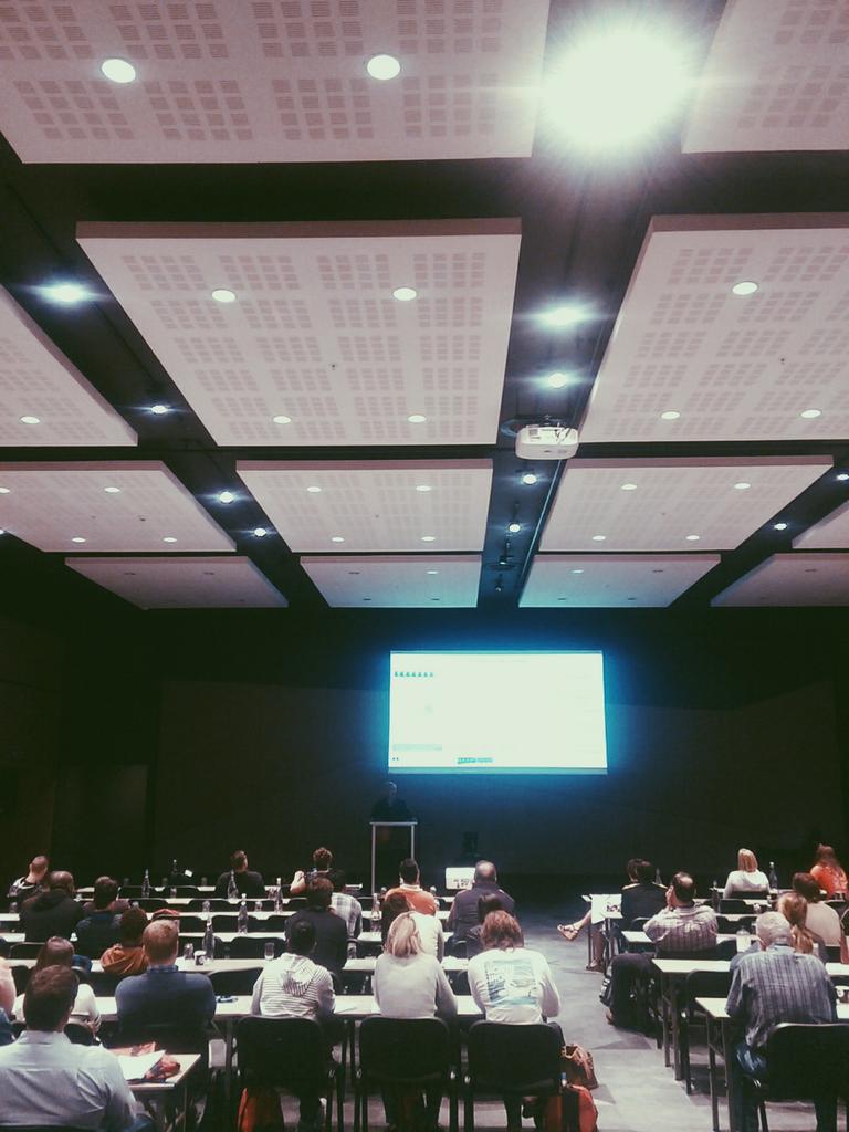 SASMA2017's tweet photo. Malcolm Collins on Molecular mechanisms causing tendon injuries - Hall C #SASMA2017 https://t.co/qXsdz1Yk8Y