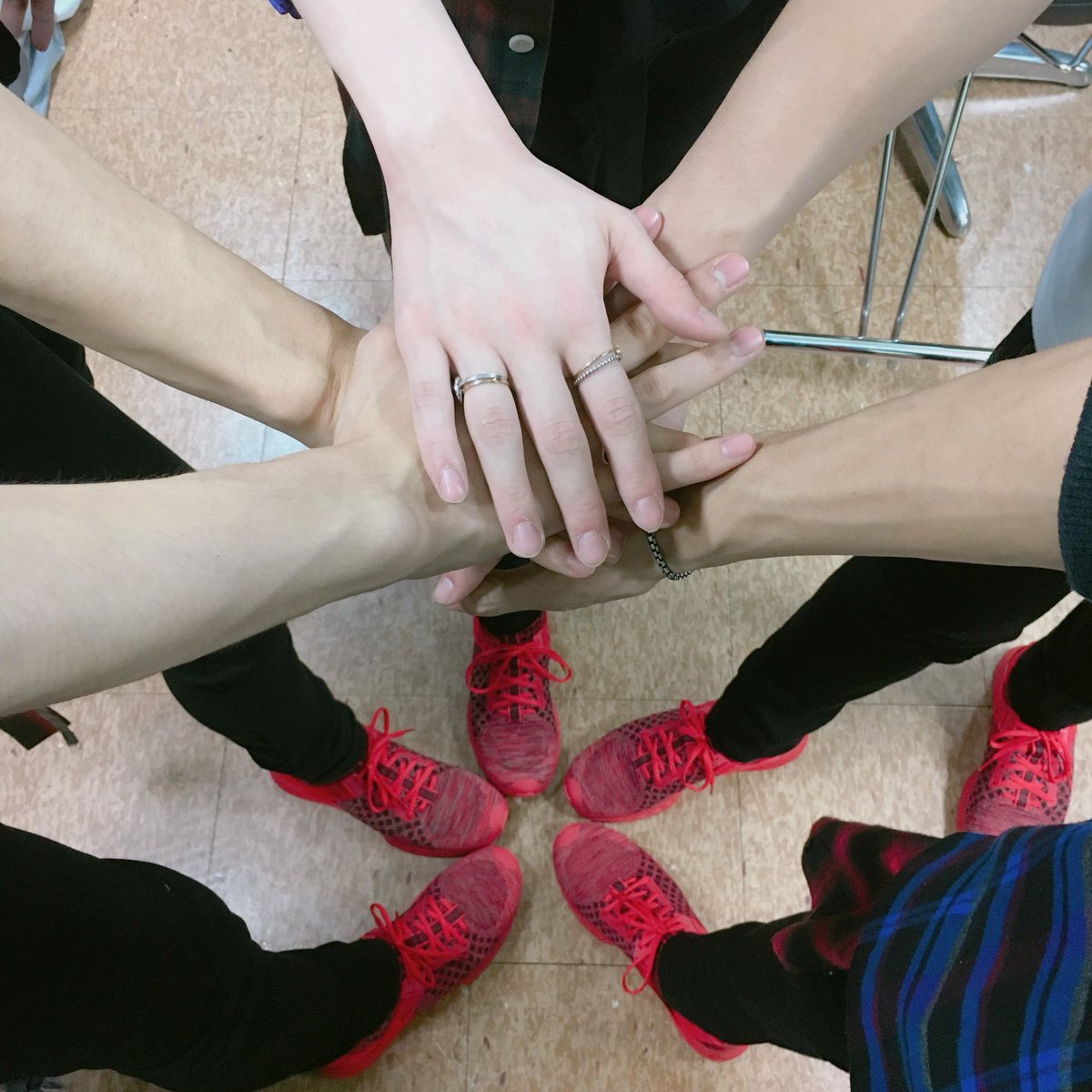 ace_foxstar's tweet photo. #에이스 #ACE #Callin’
#JUN #DONGHUN #WOW #JASON #CHAN 
17.10.19 엠카운트다운
17.10.20 뮤직뱅크
17.10.25 쇼챔피언
17.10.27 뮤직뱅크 https://t.co/RRudhnRu2D