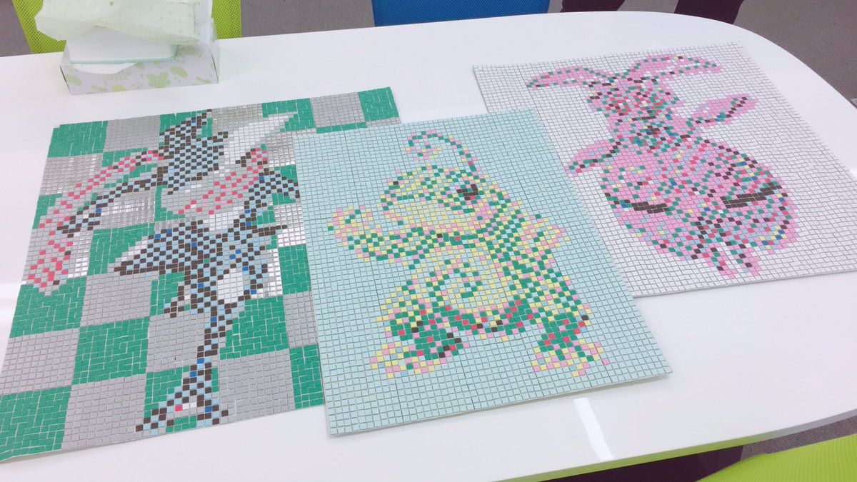 就労移行支援事業所カイルア در توییتر 利用様が趣味でモザイクアートを作成されたのでご紹介です 凄く細かいパネル を１つ１つ貼っていて 1枚の作品を作るのに2ヶ月かかるそうです これ全てポケモンですよ どんなポケモンかわかるかな 就労移行支援