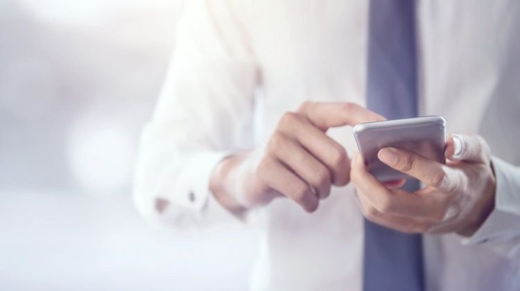 AITPartnership's tweet photo. How Wi-Fi Sharing In iOS 11 Could Negatively Affect Your Network https://t.co/ykruKRFr4Z @Aerohive #WiFi #apple #tech https://t.co/rNNjOZU843