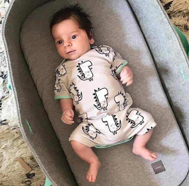 Can't believe it's Friday!🙈🙈<a href="/jenni_yates/">Jenni Yates</a> #wearemokee #friday #weekend #baby #nursery #mosesbasket #woolnest