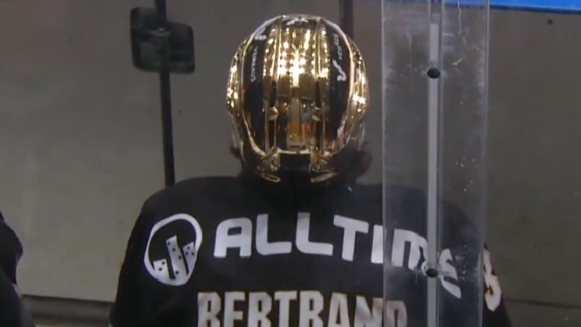 CzyzNicolas's tweet photo. @Bert33C on 🔥 in Liiga with his new club @OulunKarpatFi . 20 GP 13 Goals #GoldenHelmet
#KeepOnScoring https://t.co/wKETsoE0c9