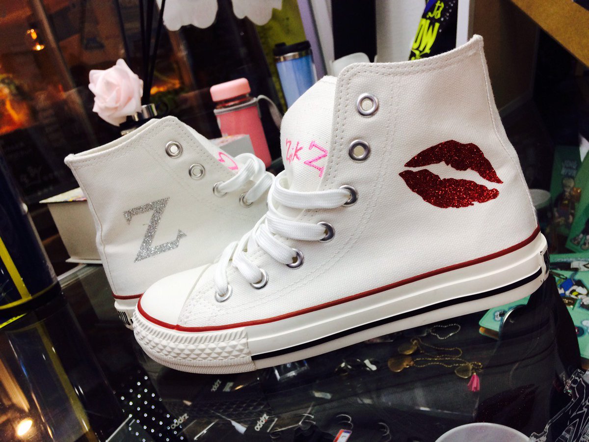 K Starグッズ ノラネコ製作所 グンちゃん スニーカー印刷 持ち込みスニーカーに新しいデザインで 刺繍 シートい入れで 文字 サイン何でも 00円から ご相談はline Noraneko0707 Lezgo Zikzin Jks Voyage チャングンソク 張根碩