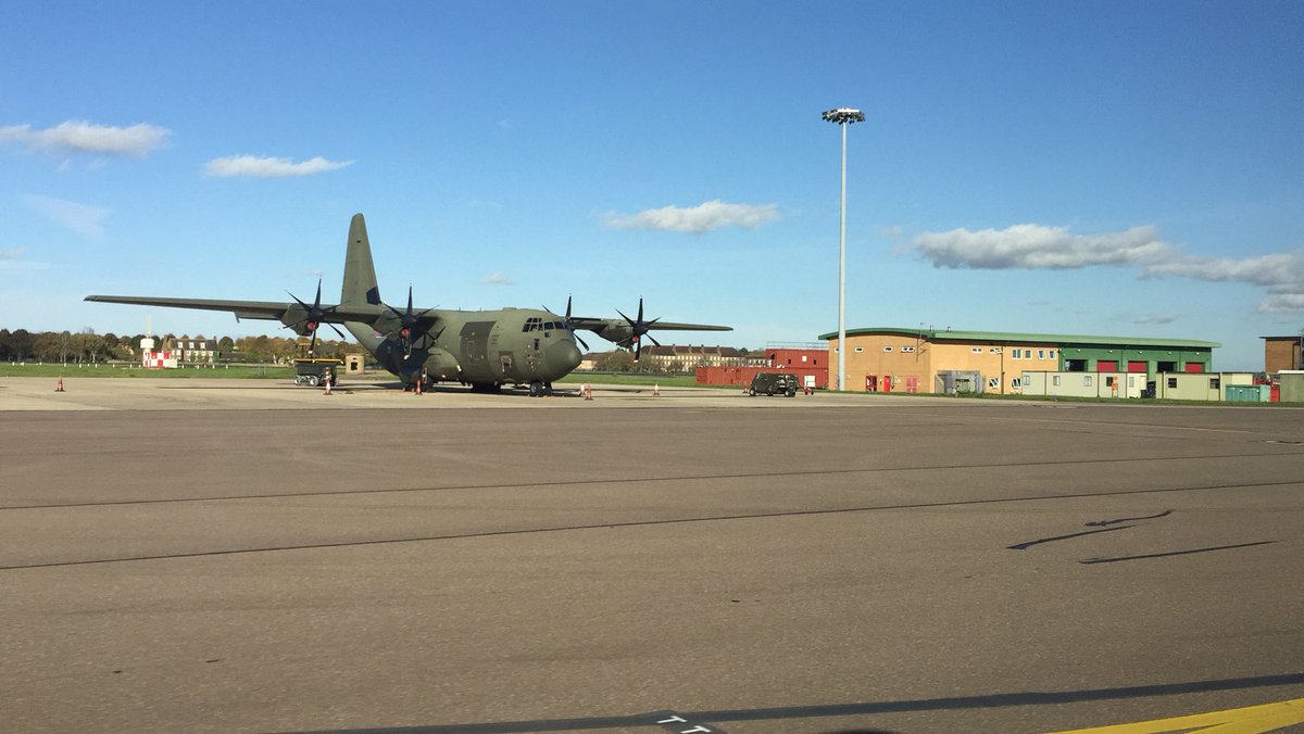 CharlieSpringo's tweet photo. @fly2help @RAFBrizeNorton https://t.co/heUr0UIsco