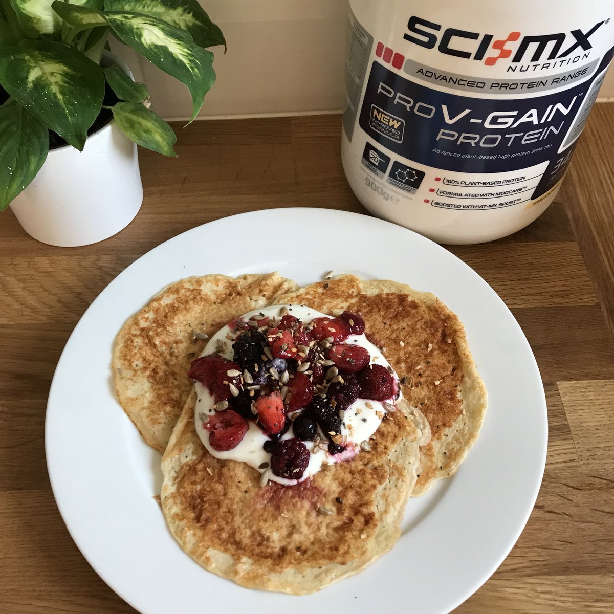 amyrosannag's tweet image. Friday morning made even better with “The ultimate protein pancake recipe” by @SCIMX - absolutely amazing! sci-mx.co.uk/articles/ultim…