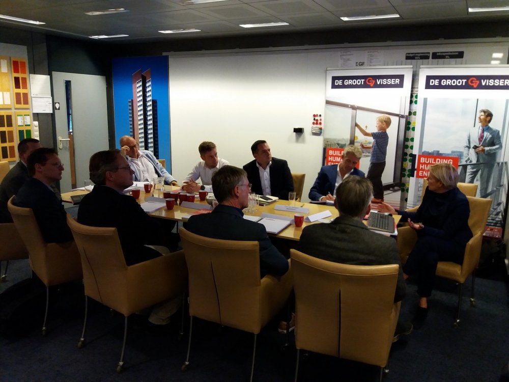 Round Table Gebouwschil: 'Bundel kennis om innovaties te vervolmaken' duurzaamgebouwdconnect.nl/nieuws/2017102…