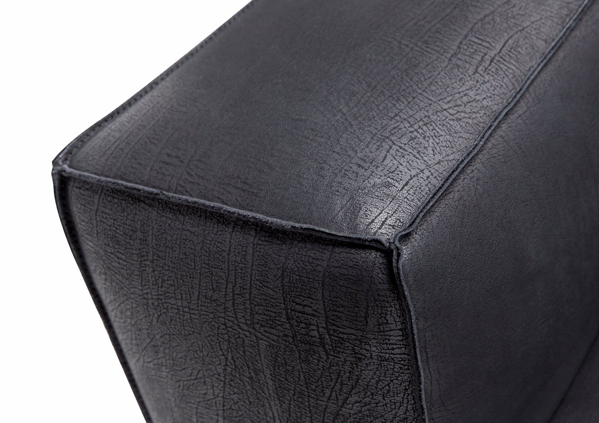 BertoSalotti's tweet photo. Scopri il nuovo divano letto Nemo #BertoLive e realizza con noi il tuo progetto d'arredo, anche questo weekend! https://t.co/8EfSTb5xvp https://t.co/kRK0mPeIR6