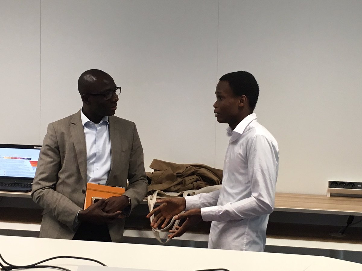 GBradamantis's tweet photo. Session vidéo et échanges sur la cyber sécurité en Afrique entre @irys_gbess et les experts PwC @Benin_Numerique @PwC_France https://t.co/WsEWFiuZqU