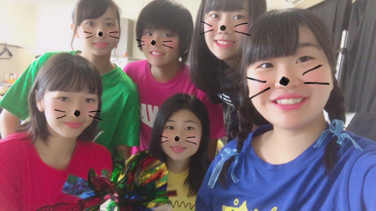 0303miki28's tweet photo. 文化祭と体育祭が終わっちゃったな。準備期間は短くて大変だったけど2日間楽しめてよかった！😂
PINK軍団の軍団長やれてよかった😳
3の1、2の3、1の1、軍団長のみんなありがとう😂 https://t.co/TOLhQ9uJzq