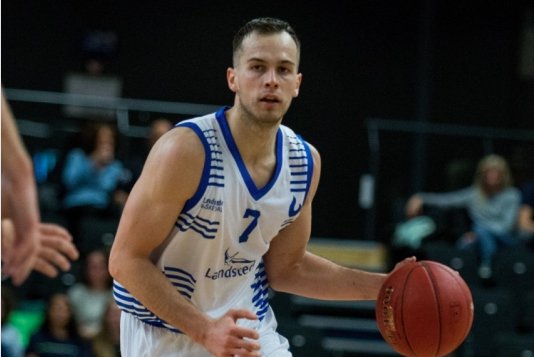 LandstedeBasket's tweet photo. Van Oostrum: 'Het momentum stoppen': Het was tegen New Heroes ... https://t.co/fiquIAJfHj #Zwolle https://t.co/z6yLUQI4wP