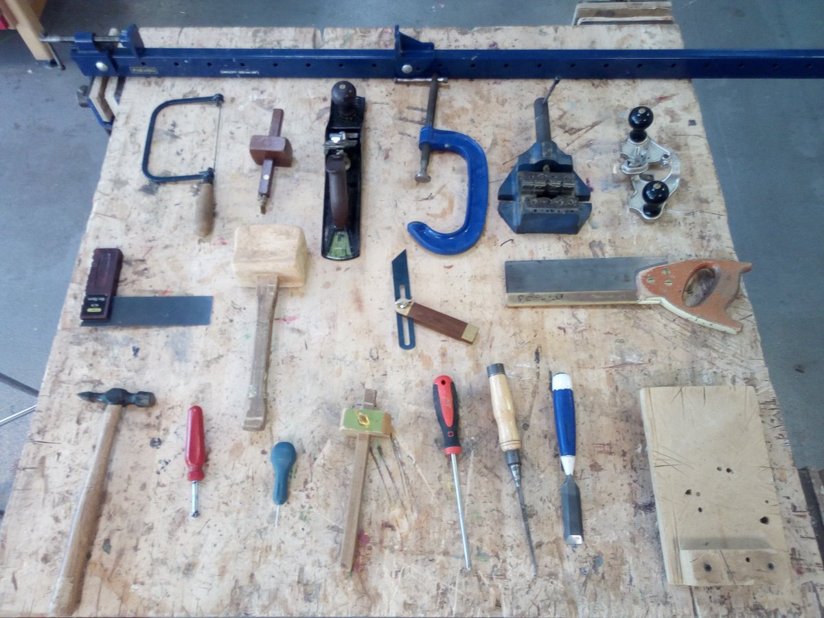 dgreechan's tweet photo. Yes, it's that lesson @StMungosAcademy ... The ye old tool recognition session... #recall #handtools #fullnames !!! https://t.co/EPmmmm1Ntr