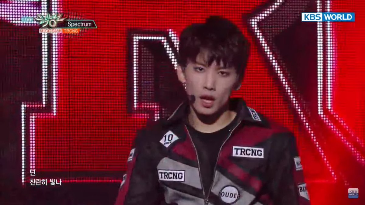 TRCNG_Paper's tweet photo. Some shots from @KBSMusicBank ! Although it was shorter than usual, it's still good ♥#TRCNG #티알씨엔지 #지훈 #하영 #태선 #학민 #우엽 #지성 #현우 #시우 #호현 #강민 https://t.co/glriOS5wcr