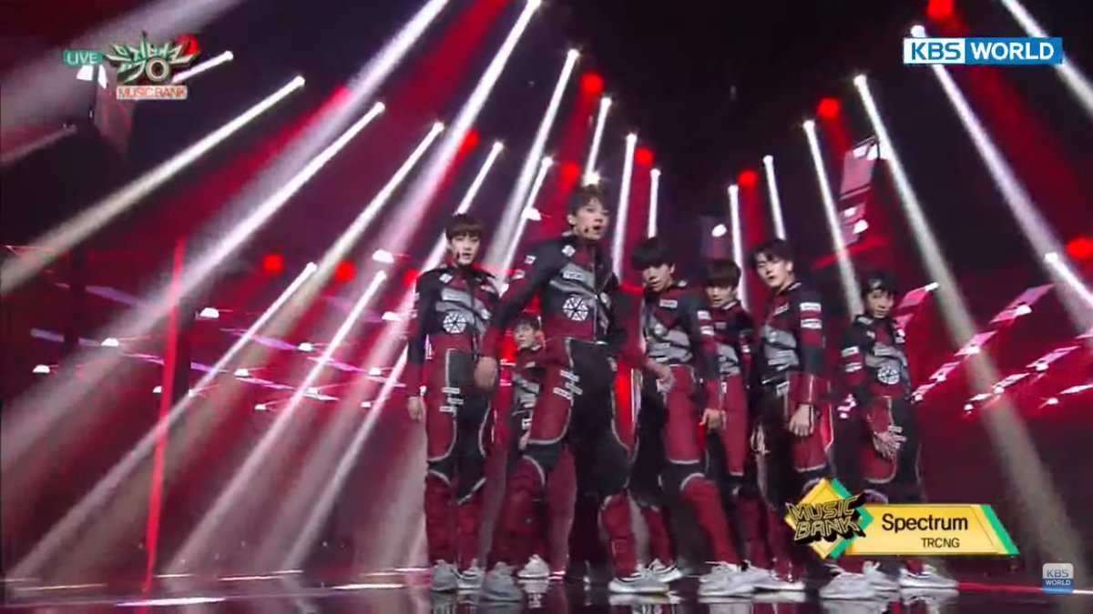 TRCNG_Paper's tweet photo. Some shots from @KBSMusicBank ! Although it was shorter than usual, it's still good ♥#TRCNG #티알씨엔지 #지훈 #하영 #태선 #학민 #우엽 #지성 #현우 #시우 #호현 #강민 https://t.co/glriOS5wcr