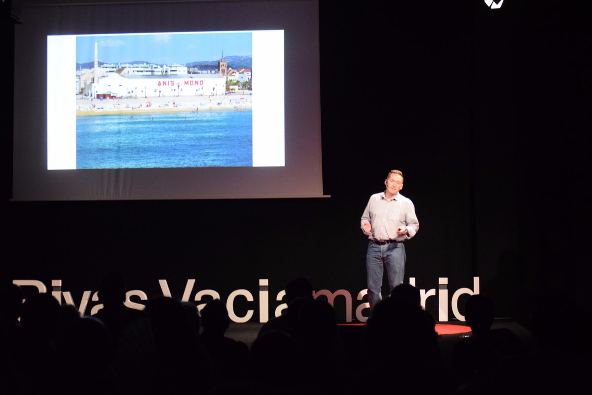 TEDxRivas's tweet photo. Finalmente, José A. Martín, Margarita del Val y Francisco Doblas hablaron en #TEDxRivas de apadrinar olivos, vacunas, y cambio climático https://t.co/xRNmPHkln4