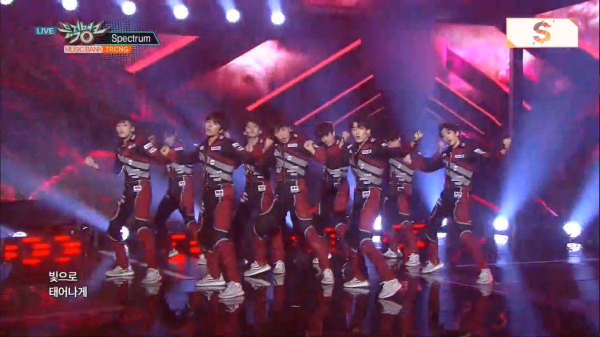 TRCNG_Paper's tweet photo. Some shots from @KBSMusicBank ! Although it was shorter than usual, it's still good ♥#TRCNG #티알씨엔지 #지훈 #하영 #태선 #학민 #우엽 #지성 #현우 #시우 #호현 #강민 https://t.co/glriOS5wcr