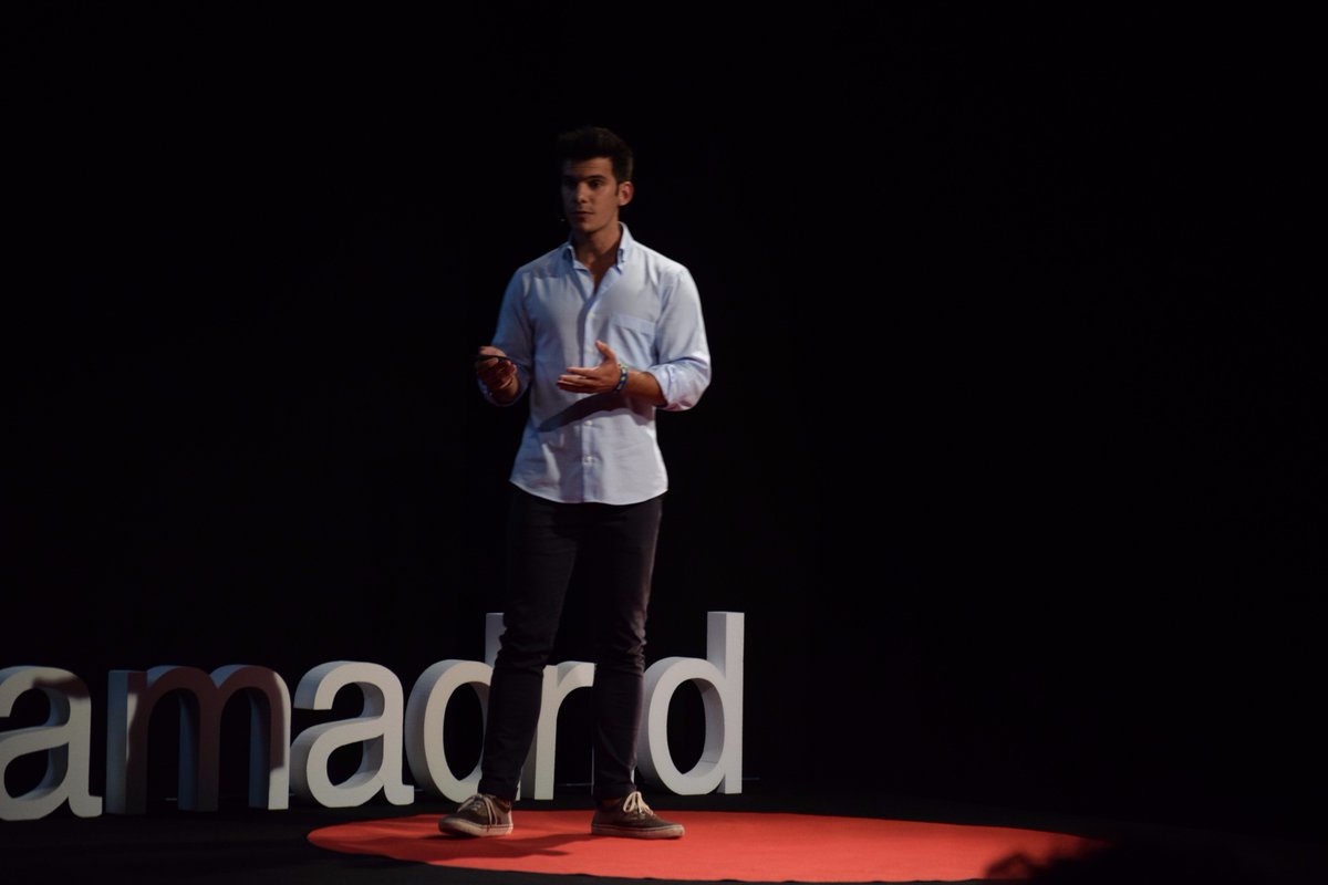 TEDxRivas's tweet photo. Finalmente, José A. Martín, Margarita del Val y Francisco Doblas hablaron en #TEDxRivas de apadrinar olivos, vacunas, y cambio climático https://t.co/xRNmPHkln4