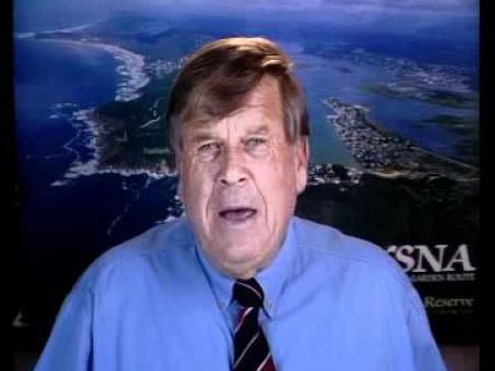 MapsMaponyane's tweet image. I remember the days I'd be sitting in front of the TV at this time of the year watching this man teach me maths. #WilliamSmith