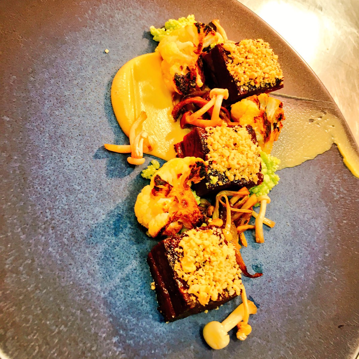 Playing with a new menu !!! #November #shortrib #mackerel <a href="/rob_bow/">Robert Sussex</a> <a href="/MarcinJoze/">Marcin Joze</a> <a href="/Paw_85_/">Pawel Szczepanski</a> <a href="/LondonReedy/">PaulReed</a>