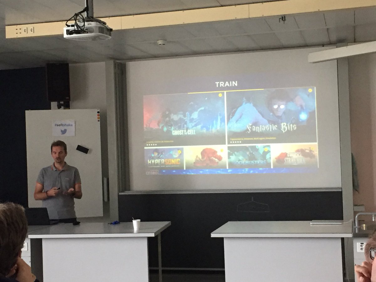mphuget's tweet photo. Et de bot IA avec Gregory Riberon @SoftShakeEvent https://t.co/uUYqEK0REb