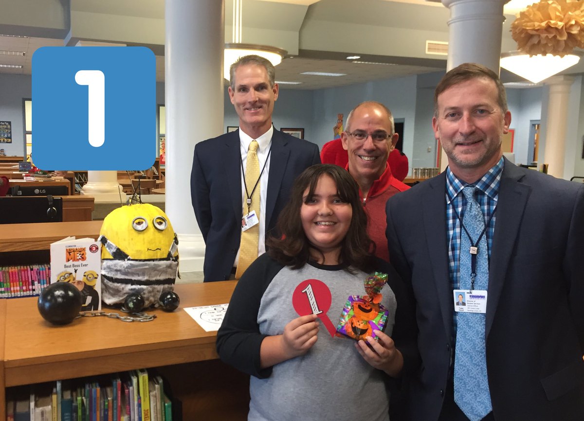 RP_Leadership's tweet photo. Thank you for being great leaders to our Rich Pond Students @RobClayton10 @toddhazel1 @RepJimDeCesare #intermediatewinners #WCPSleads ๐ https://t.co/Imkn7In1BL
